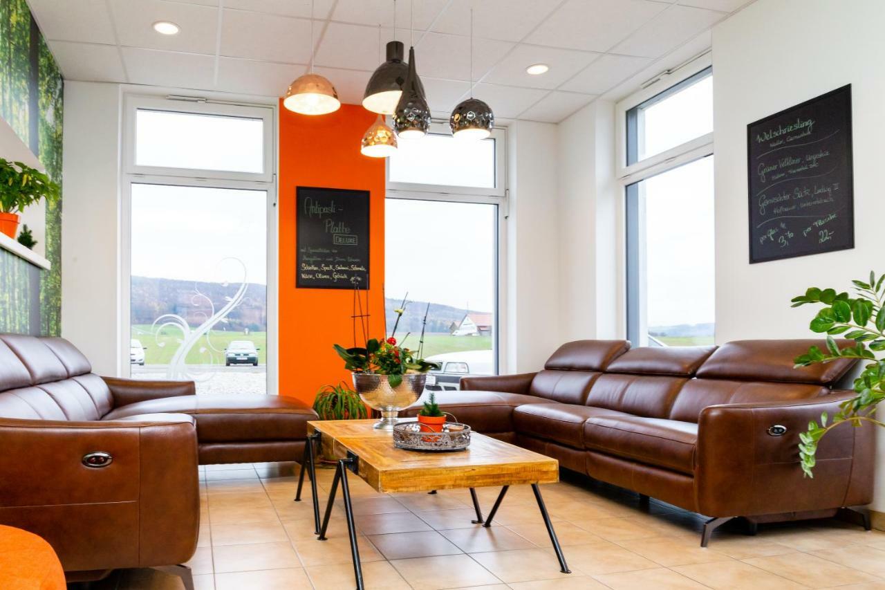 Nemetz-Motel Boheimkirchen ภายนอก รูปภาพ